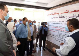 مدبولي يتفقد مستشفى أسوان بالصداقة المخصصة للعزل الصحي لمرضى “كورونا”