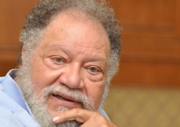 يحيى الفخراني يكشف عن وصيته لأولاده بعد التنمر على رجاء الجداوي