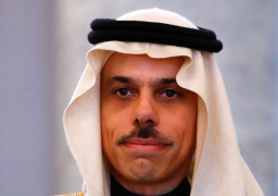 وزير الخارجية السعودي يصل القاهرة في زيارة تستغرق يوما واحدا