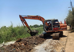 بالصور.. الري تواصل التصدي للتعديات على نهر النيل وشبكة المصارف