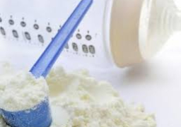 مجلس الوزراء ينفي صدور قرار بوقف استيراد اللبن المجفف “البودرة”