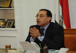 رئيس الوزراء يتابع ملف تطوير المناطق العشوائية