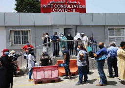 ارتفاع الإصابات بفيروس كورونا في الجزائر إلى 18 ألفا و242 مصابا