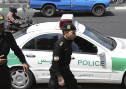 الشرطة الإيرانية تفرّق تظاهرة احتجاج على الوضع الاقتصادي في البلاد