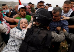 إصابة 5 فلسطينيين واعتقال أحدهم إثر قمع الاحتلال مسيرة فلسطينية