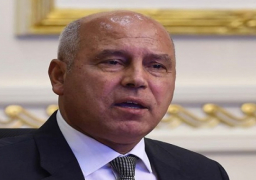 وزير النقل يعلن دخول 38 قطارا جديدا مطورا الخدمة بدءا من غد الخميس