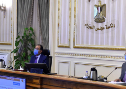 رئيس الوزراء: المشروع القومي لرصف الطرق المحلية ضمن أولوياتنا