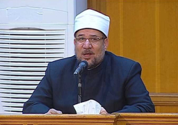 “جمعة”: نواصل حملة تعقيم وتطهير المساجد استعدادا لعودة صلاة الجمعة