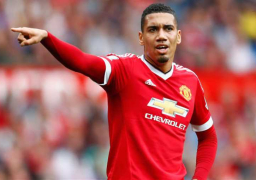 روما يسعى للاحتفاظ بالمدافع سمولينج وضمه بصفة نهائية من مانشستريونايتد