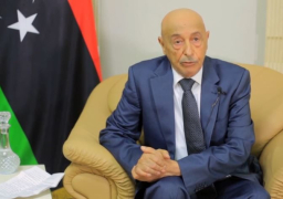 عقيلة صالح يبحث مع “الصحة العالمية” الوضع الوبائي لكورونا في ليبيا