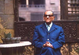 14 عاما على رحيل الأديب العربى نجيب محفوظ حائز نوبل محطم المستحيلات