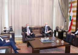 الرؤساء السابقون للحكومات اللبنانية يُسمون مصطفى أديب لرئاسة الوزراء