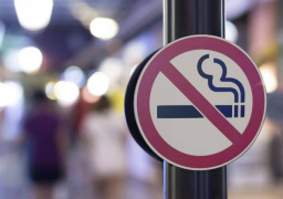 أسبانيا تحظر التدخين وتغلق النوادي الليلية في إجراءات بسب كورونا