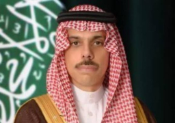 وزير الخارجية السعودي ونظيره البحريني يبحثان مجالات التعاون الثنائي