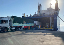 وزير النقل يتابع استئناف حركة شاحنات البضائع على خط سفاجا/ ضبا الملاحى