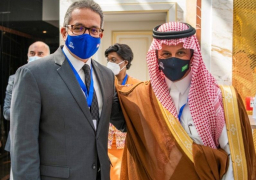 العناني يبحث مع نظيره السعودي سبل تعزيز التعاون بين البلدين