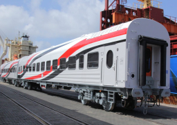 وزير النقل يعلن وصول 22 عربة سكة حديد جديدة