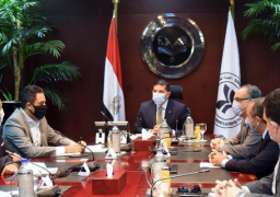رئيس هيئة للاستثمار يلتقى أعضاء الجمعية المصرية لشباب الأعمال