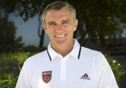 كارتيرون : لم أرحل عن الزمالك بسبب الأموال .. ودرست قرارى منذ فترة