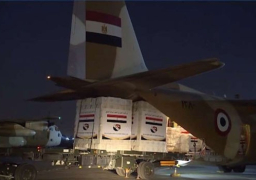 مصر تواصل رحلات الجسر الجوى لإرسال المساعدات بالسودان