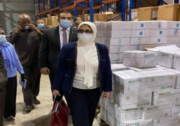 هالة زايد تتفقد مخازن الصحة السودانية بعد وصول مساعدات مصر لمواجهة الفيضانات