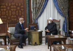 شيخ الأزهر يستقبل وزير الإسكان ويشيد بالجهود المبذولة في خدمة المواطن