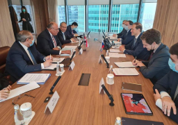 بالصور..شكري يبحث مع وزير الصناعة والتجارة الروسي العلاقات الثنائية