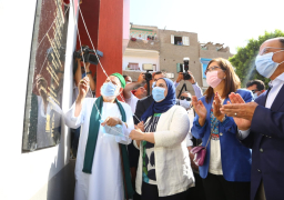 وزراء التضامن والتخطيط والتنمية المحلية يتفقدون وحدة صحية بطهطا بسوهاج