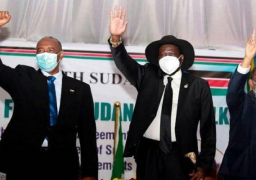 السودان يوقع على اتفاقية سلام مع جماعات معارضة رئيسية