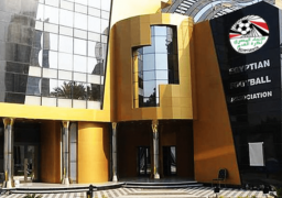 اتحاد الكرة يفتح اليوم الباب أمام أندية الدوري للحصول على “رخصة المحترفين”