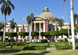 الحكومة: تطبيق نظام “التعليم الهجين” بالجامعات في العام الدراسي الجديد