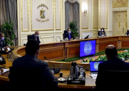 رئيس الوزراء يتابع جهود حصر الأراضى اللازمة لتطوير المدن القديمة وإنشاء مشروعات بها على غرار الأسمرات