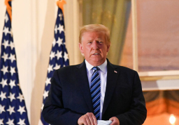 ترامب: بدأنا محادثات مثمرة بشأن حزمة تحفيز اقتصادية متعلقة بكورونا