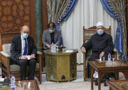 الإمام_الأكبر خلال لقائه وزير الخارجية الفرنسي:- إذا كنتم تعتبرون أن الإساءة لنبينا محمد -صلى الله عليه وسلم- حرية تعبير، فنحن نرفضها شكلًا ومضمونًا.-