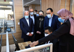 مدبولى يتفقد المنطقة الصناعية ببورسعيد وسوق الخضار الجديد