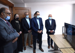 مدبولى يتفقد مصنع “إس إي ويرنج سيستمز ايجيبت”