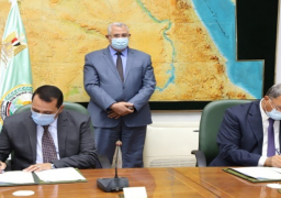 القصير يشهد توقيع بروتوكولين للتعاون المشترك بين الريف المصري الجديد والبنك الزراعي المصري