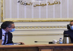 رئيس الوزراء يتابع جهود التعامل مع التحديات التى تواجه قطاع السياحة