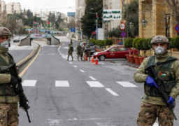 رئيس الوزراء الأردني يعلن زيادة ساعات الحظر الليلي