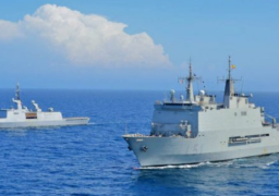 اليابان تمدد مدة مهمة قوات مكافحة القرصنة قبالة سواحل الصومال لمدة عام
