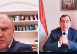 مباحثات وزير البترول والثروة المعدنية مع السفير الأسترالى بالقاهرة