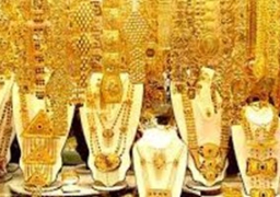 أسعار الذهب تتراجع جنيهين وعيار 21 يسجل 821 جنيها للجرام
