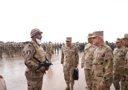 رئيس الأركان يشهد إجراءات المشروع التكتيكي “بدر 6” على الحدود الغربية