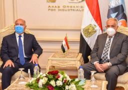 وزير النقل ورئيس “العربية للتصنيع” يتابعان الموقف التنفيذي لعدد من المشروعات المشتركة