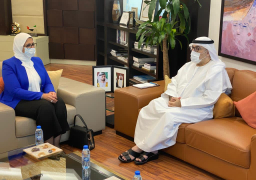 وزيرة الصحة تشكر حكومة الإمارات على توريد الدفعة الأولى من لقاح كورونا