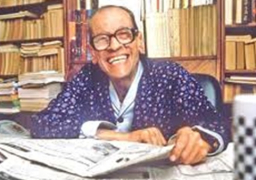 بعد إعلان تحويلها لعمل فني.. معلومات عن رواية “اولاد حارتنا”