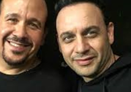 اليوم .. مصطفى قمر وهشام عباس يُحييان حفل الكريسماس في التجمع الخامس