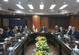 وزير الشباب والرياضة يجتمع باللجنة العليا لليد للوقوف على اخر الاستعدادات للبطولة