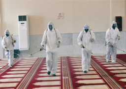 “وكيل الأوقاف” : الوزارة تواصل أعمال تطهير وتعقيم المساجد بالمحافظات