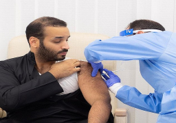 ولي العهد السعودى يتلقى الجرعة الأولى من لقاح كورونا